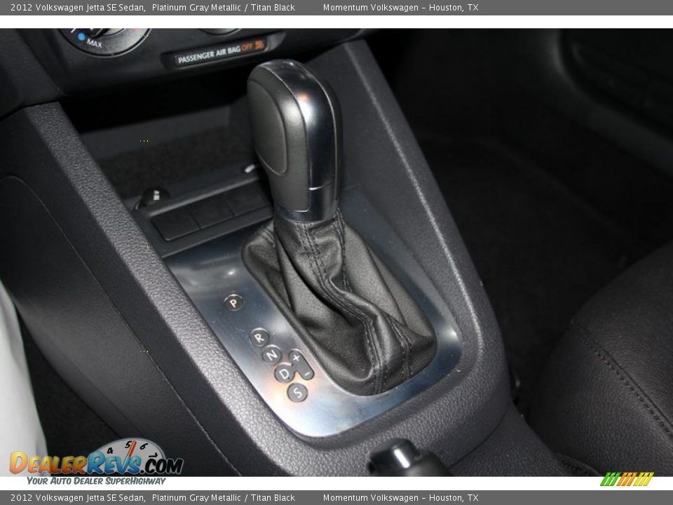 2012 Volkswagen Jetta SE Sedan Platinum Gray Metallic / Titan Black Photo #20