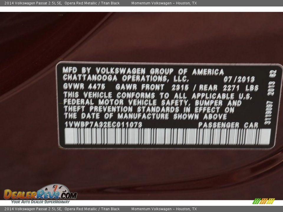 2014 Volkswagen Passat 2.5L SE Opera Red Metallic / Titan Black Photo #35