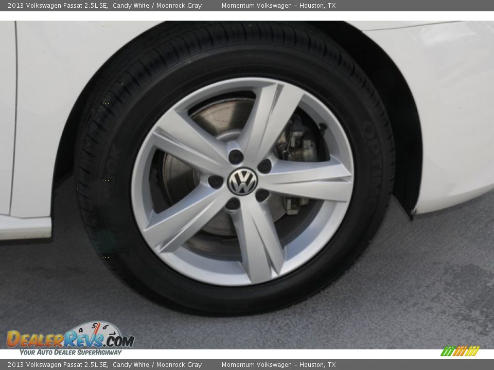 2013 Volkswagen Passat 2.5L SE Candy White / Moonrock Gray Photo #12
