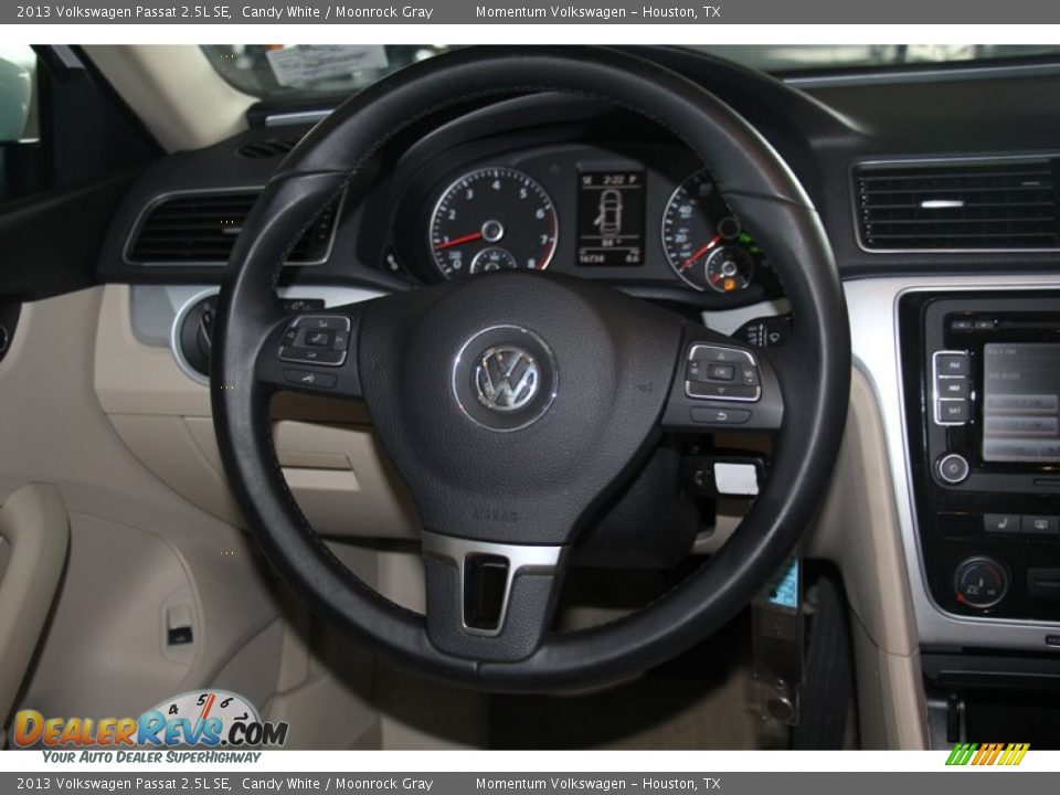 2013 Volkswagen Passat 2.5L SE Candy White / Moonrock Gray Photo #27