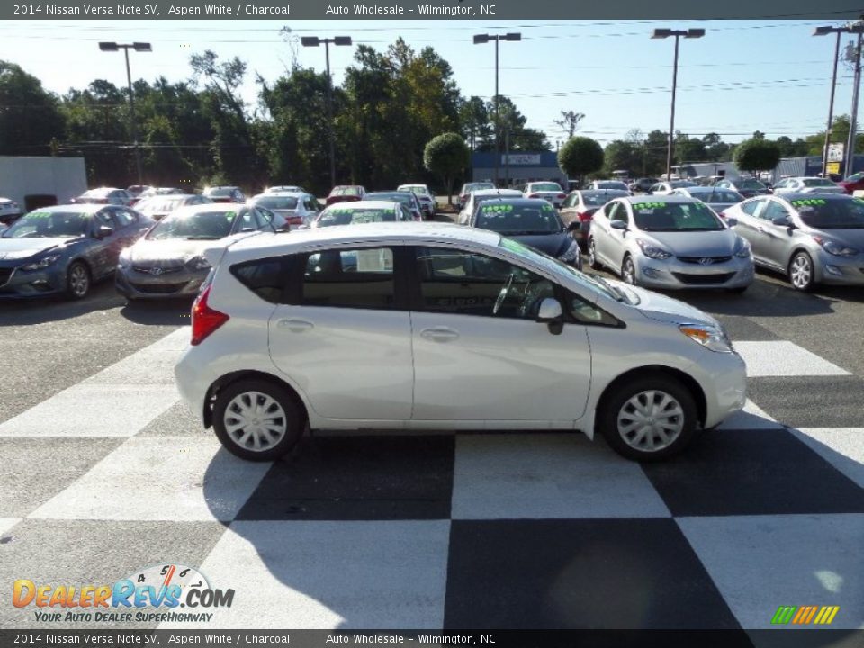 2014 Nissan Versa Note SV Aspen White / Charcoal Photo #3