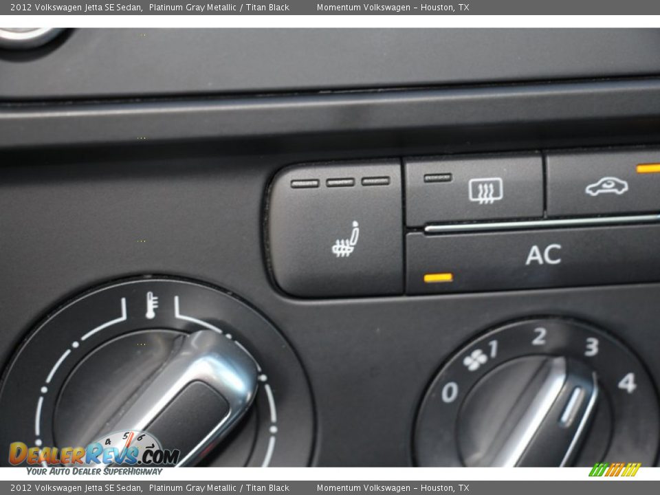 2012 Volkswagen Jetta SE Sedan Platinum Gray Metallic / Titan Black Photo #23