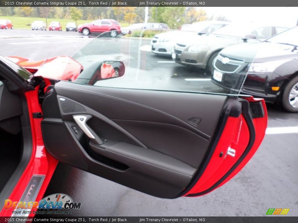 Door Panel of 2015 Chevrolet Corvette Stingray Coupe Z51 Photo #22
