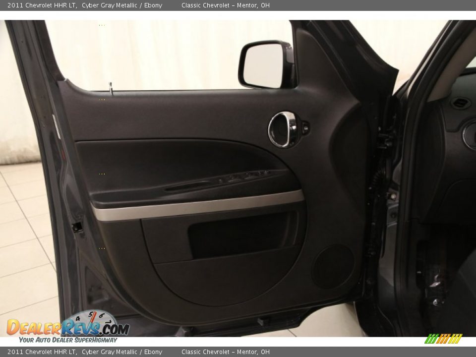 2011 Chevrolet HHR LT Cyber Gray Metallic / Ebony Photo #4