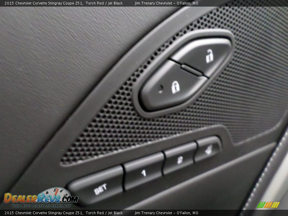 Controls of 2015 Chevrolet Corvette Stingray Coupe Z51 Photo #34