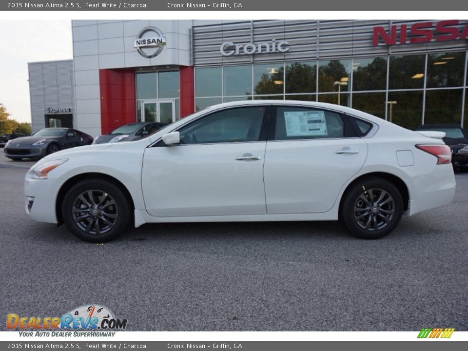 2015 Nissan Altima 2.5 S Pearl White / Charcoal Photo #2