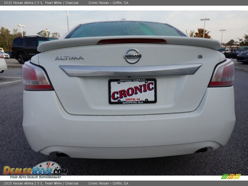 2015 Nissan Altima 2.5 S Pearl White / Charcoal Photo #4