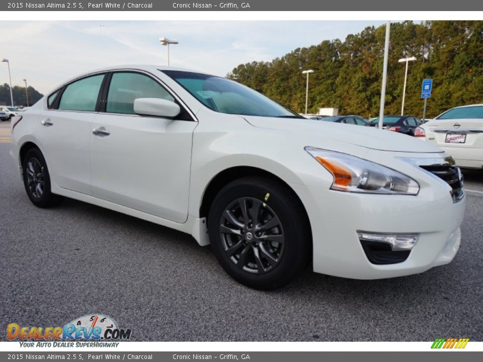 2015 Nissan Altima 2.5 S Pearl White / Charcoal Photo #7