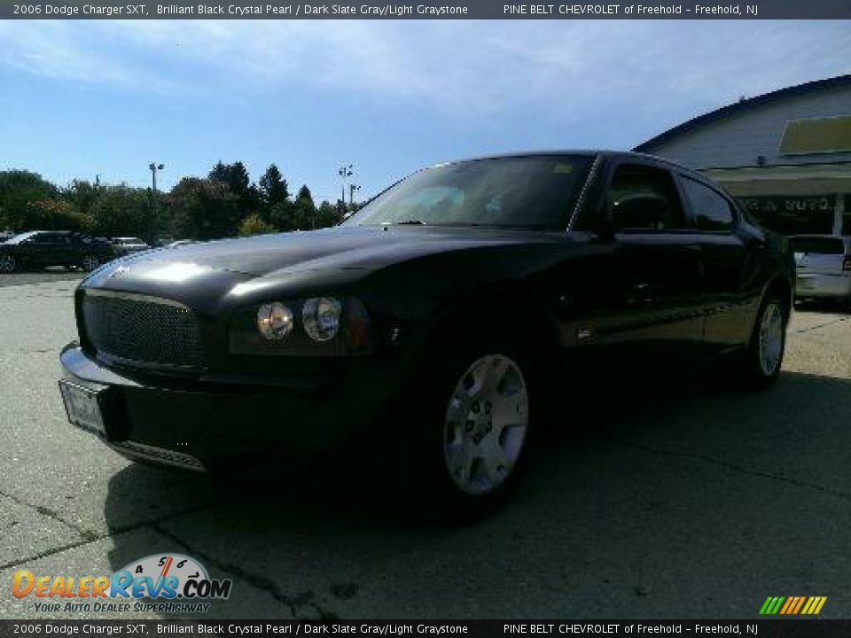 2006 Dodge Charger SXT Brilliant Black Crystal Pearl / Dark Slate Gray/Light Graystone Photo #1