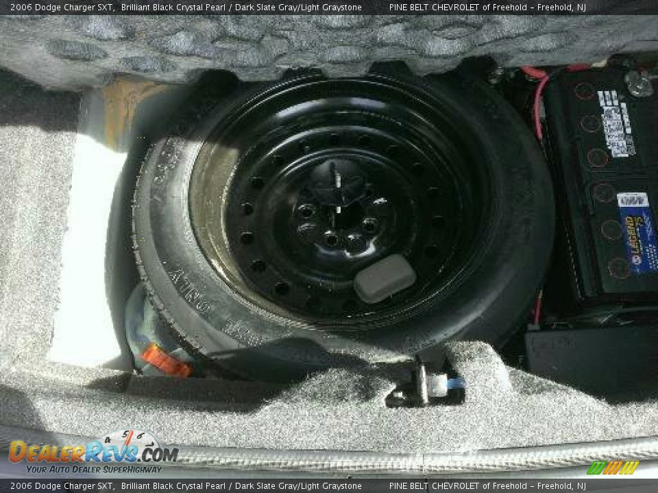 2006 Dodge Charger SXT Brilliant Black Crystal Pearl / Dark Slate Gray/Light Graystone Photo #20