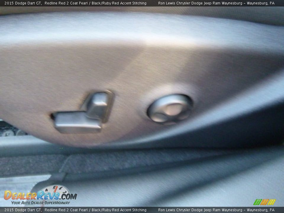 2015 Dodge Dart GT Redline Red 2 Coat Pearl / Black/Ruby Red Accent Stitching Photo #17