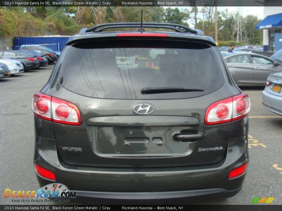 2010 Hyundai Santa Fe SE Black Forest Green Metallic / Gray Photo #5