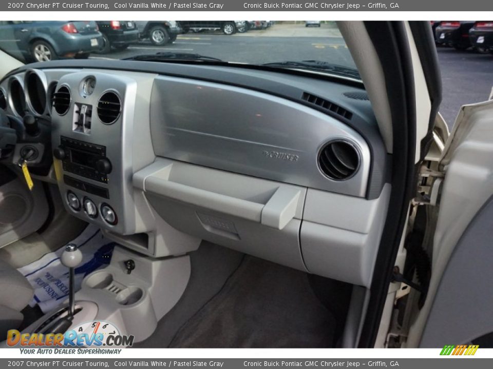 2007 Chrysler PT Cruiser Touring Cool Vanilla White / Pastel Slate Gray Photo #17