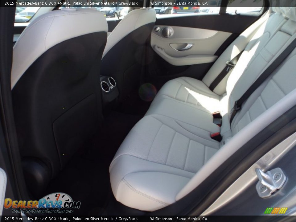 2015 Mercedes-Benz C 300 4Matic Paladium Silver Metallic / Grey/Black Photo #8