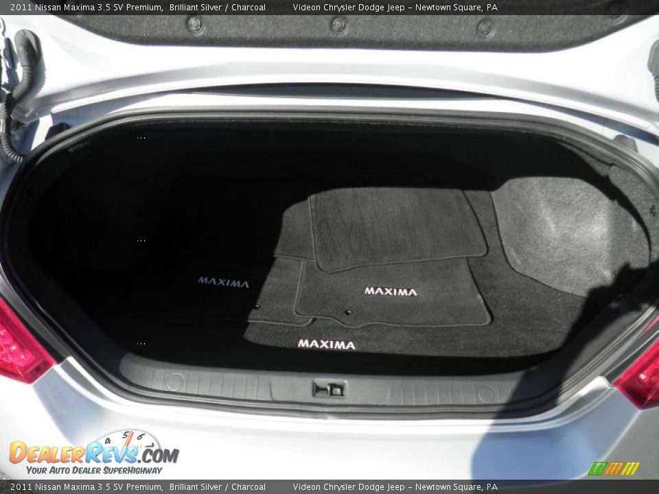 2011 Nissan Maxima 3.5 SV Premium Brilliant Silver / Charcoal Photo #25