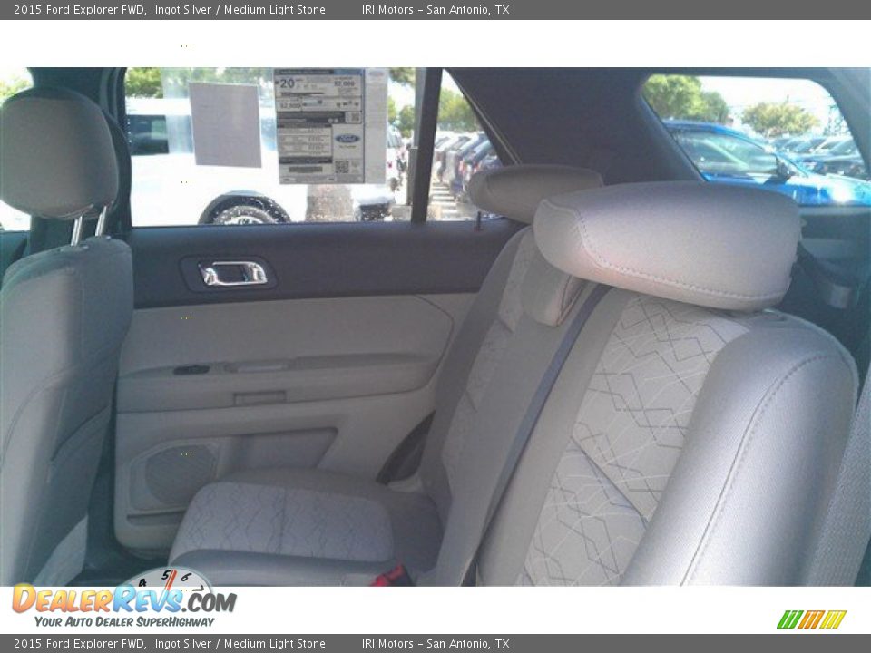 2015 Ford Explorer FWD Ingot Silver / Medium Light Stone Photo #15