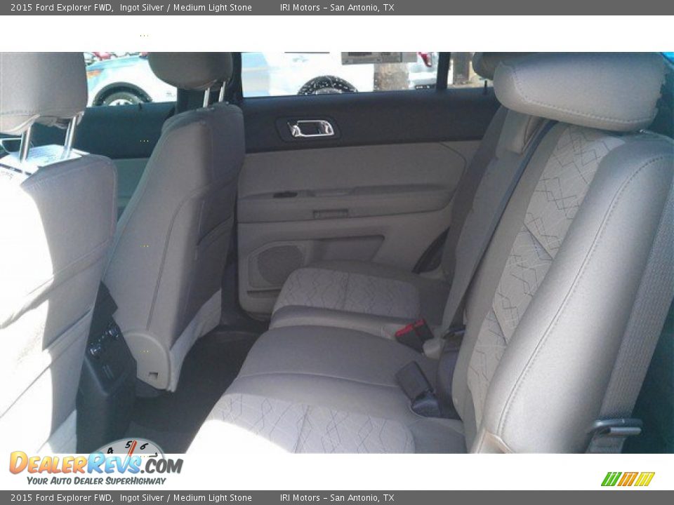 2015 Ford Explorer FWD Ingot Silver / Medium Light Stone Photo #16