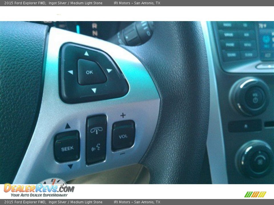 2015 Ford Explorer FWD Ingot Silver / Medium Light Stone Photo #31