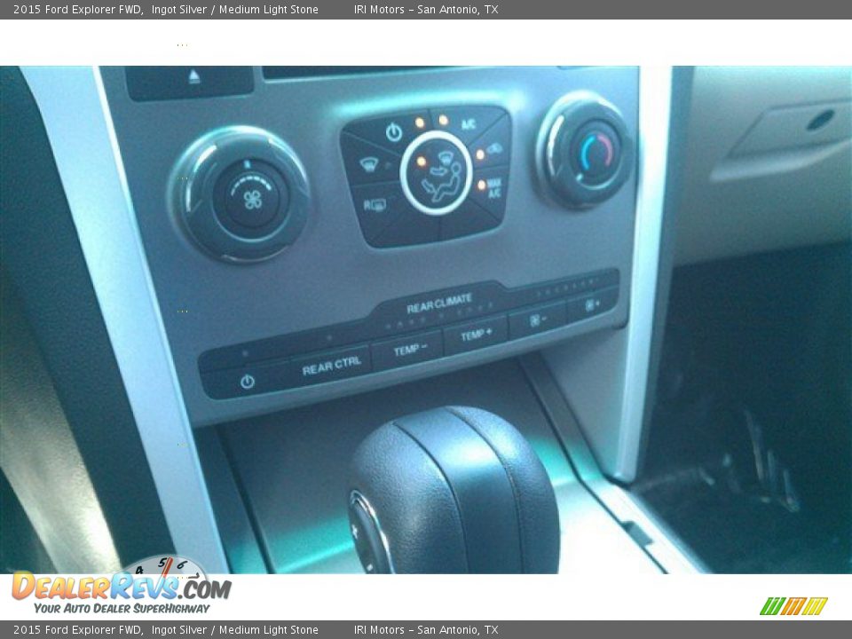2015 Ford Explorer FWD Ingot Silver / Medium Light Stone Photo #35