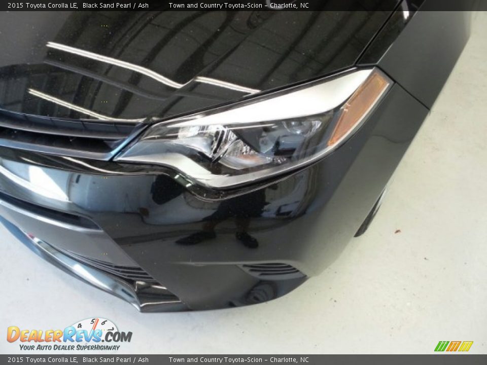 2015 Toyota Corolla LE Black Sand Pearl / Ash Photo #4