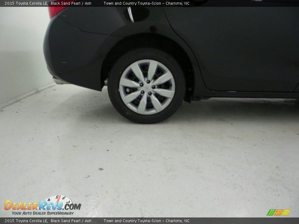 2015 Toyota Corolla LE Black Sand Pearl / Ash Photo #27