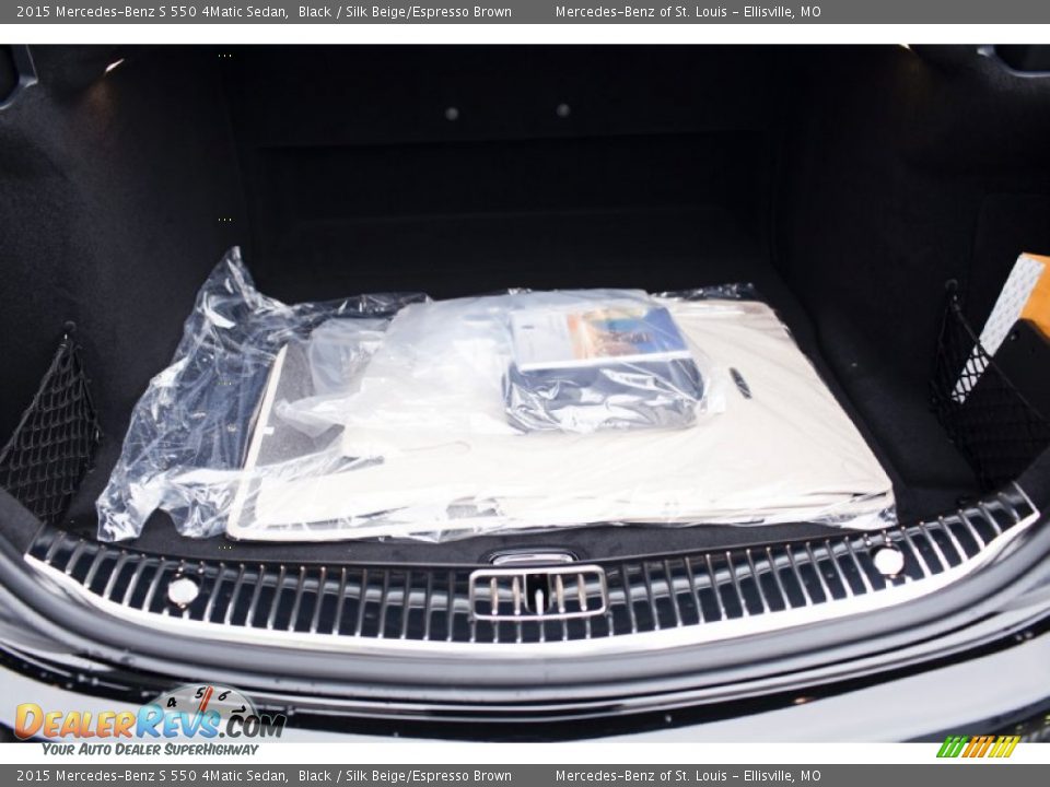 2015 Mercedes-Benz S 550 4Matic Sedan Black / Silk Beige/Espresso Brown Photo #9