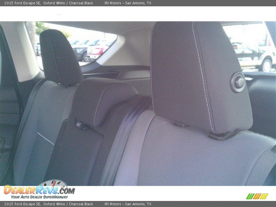 2015 Ford Escape SE Oxford White / Charcoal Black Photo #9