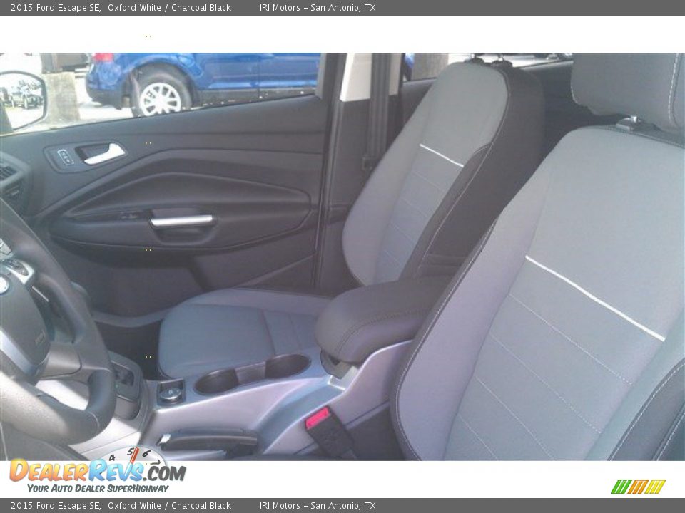 2015 Ford Escape SE Oxford White / Charcoal Black Photo #17