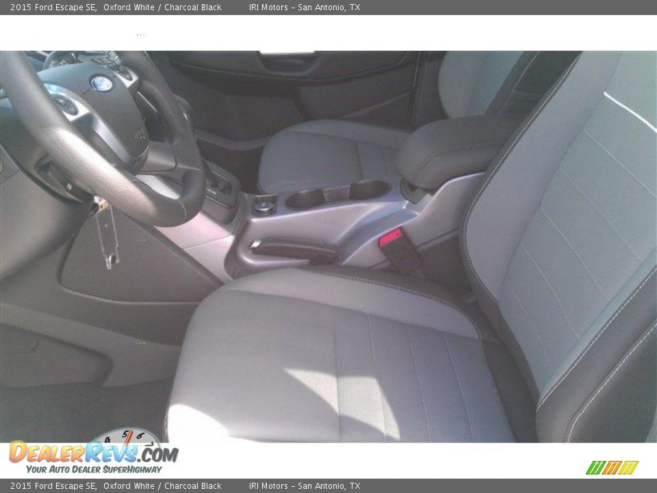 2015 Ford Escape SE Oxford White / Charcoal Black Photo #18