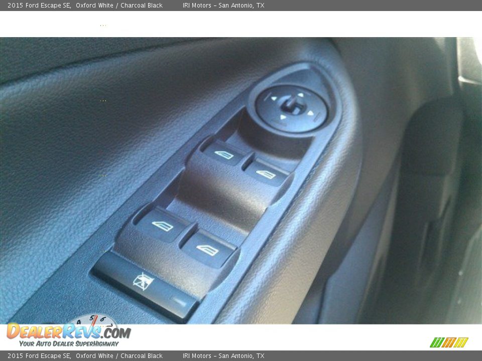 2015 Ford Escape SE Oxford White / Charcoal Black Photo #22