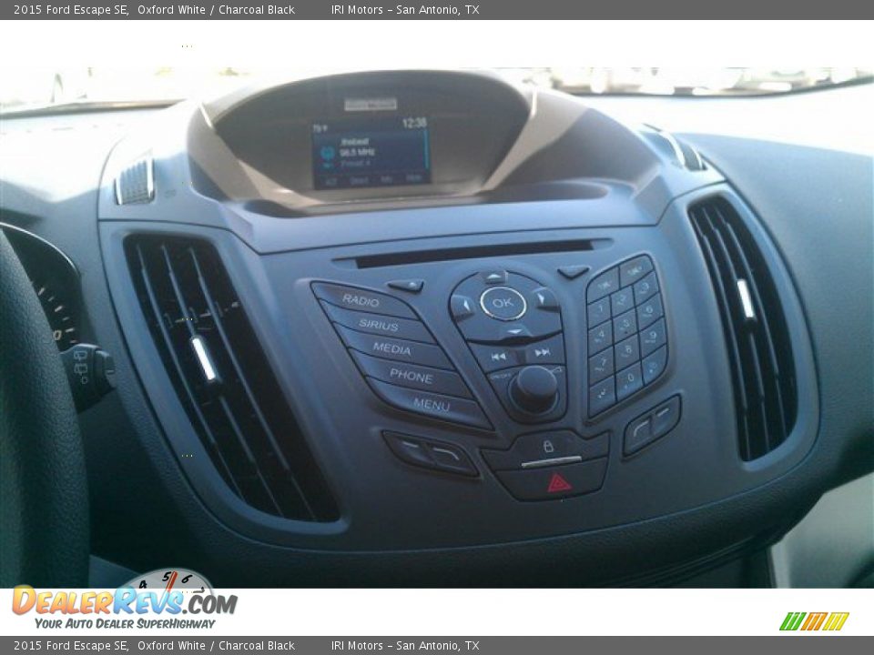 2015 Ford Escape SE Oxford White / Charcoal Black Photo #27