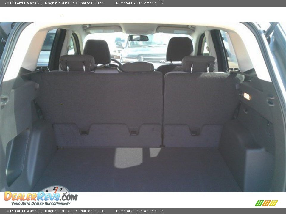 2015 Ford Escape SE Magnetic Metallic / Charcoal Black Photo #8