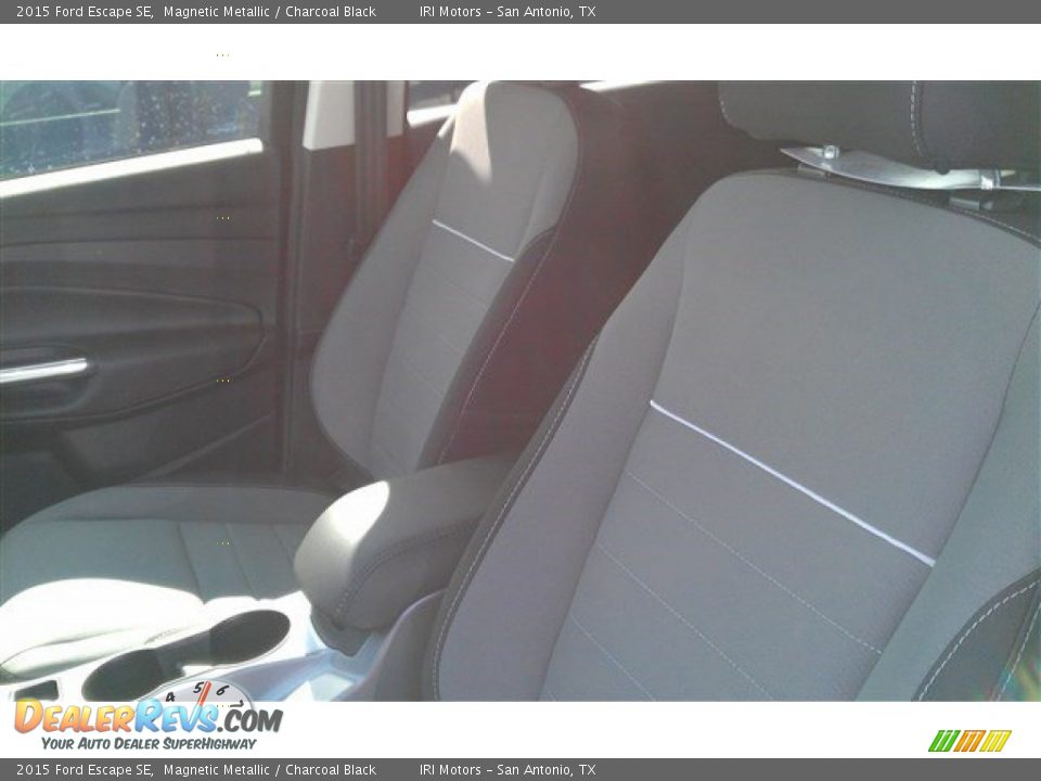 2015 Ford Escape SE Magnetic Metallic / Charcoal Black Photo #16