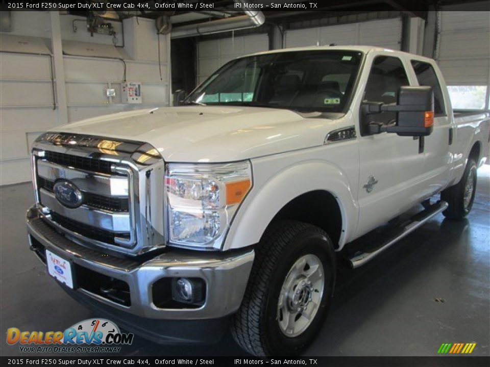 2015 Ford F250 Super Duty XLT Crew Cab 4x4 Oxford White / Steel Photo #3
