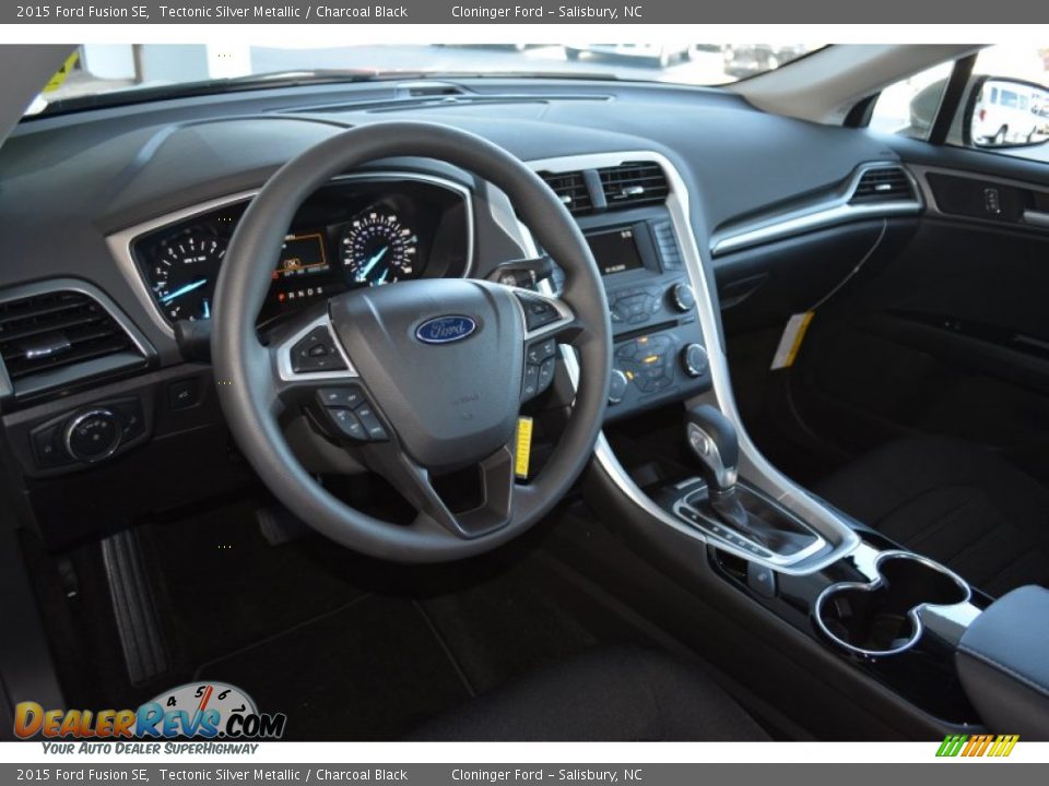 2015 Ford Fusion SE Tectonic Silver Metallic / Charcoal Black Photo #7