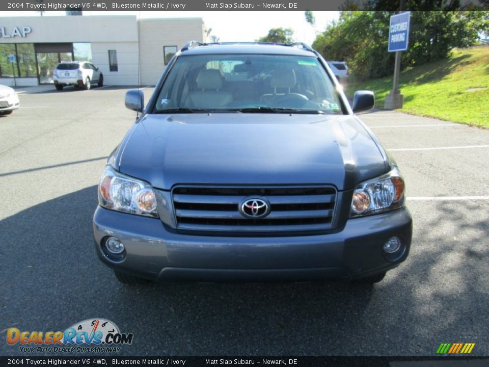 2004 Toyota Highlander V6 4WD Bluestone Metallic / Ivory Photo #3