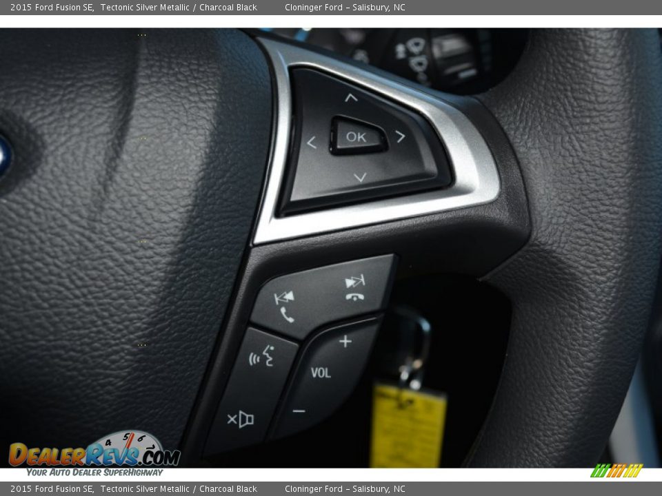2015 Ford Fusion SE Tectonic Silver Metallic / Charcoal Black Photo #20