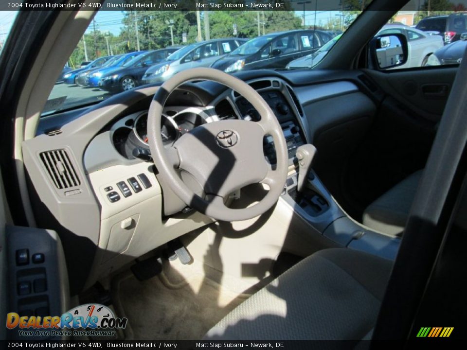 2004 Toyota Highlander V6 4WD Bluestone Metallic / Ivory Photo #10