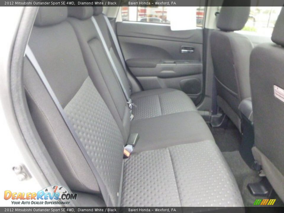 2012 Mitsubishi Outlander Sport SE 4WD Diamond White / Black Photo #3