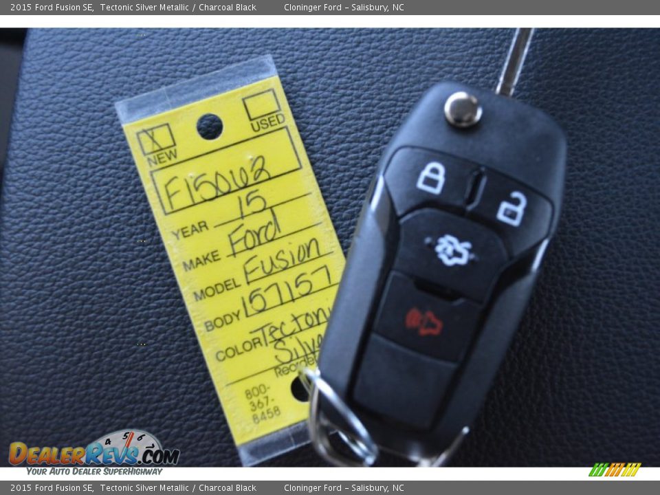 2015 Ford Fusion SE Tectonic Silver Metallic / Charcoal Black Photo #23