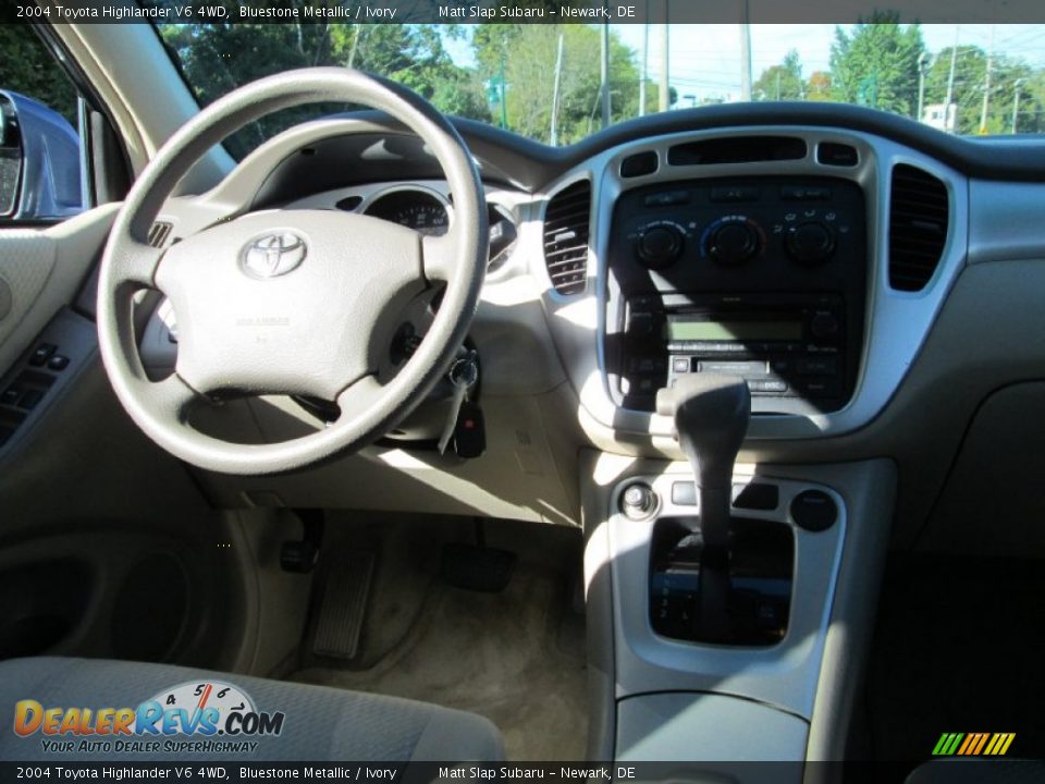 2004 Toyota Highlander V6 4WD Bluestone Metallic / Ivory Photo #16