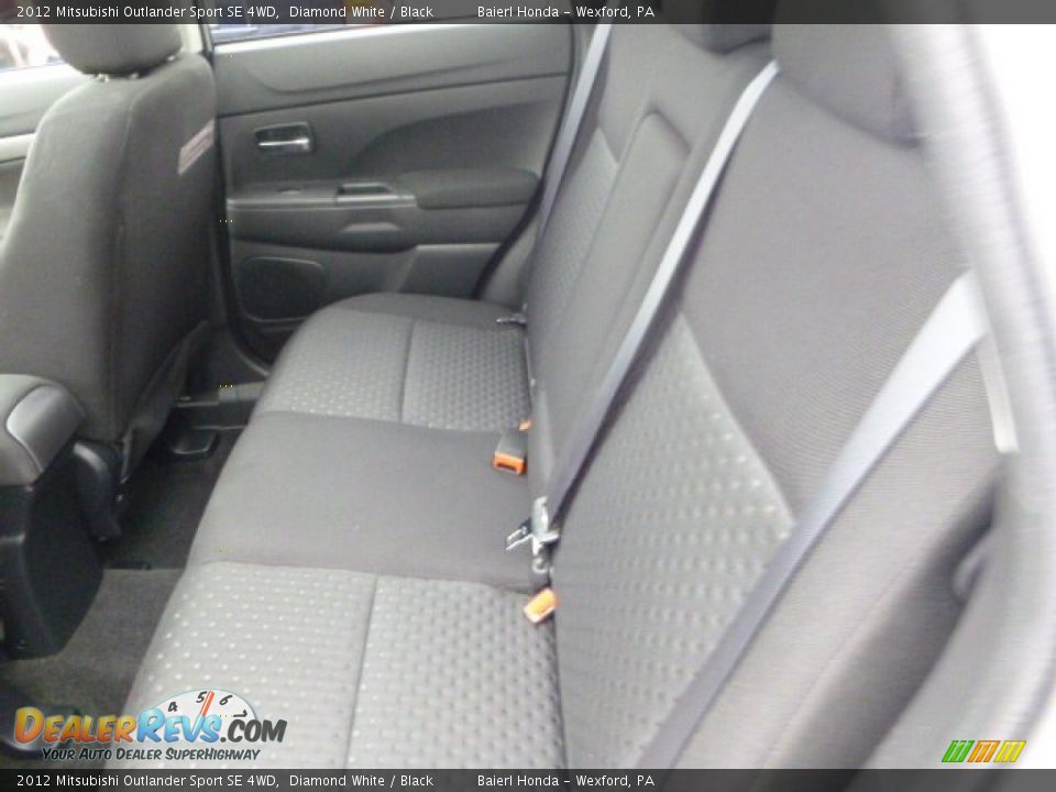 2012 Mitsubishi Outlander Sport SE 4WD Diamond White / Black Photo #13