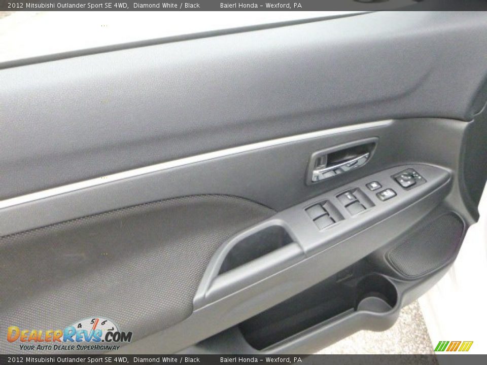 2012 Mitsubishi Outlander Sport SE 4WD Diamond White / Black Photo #15