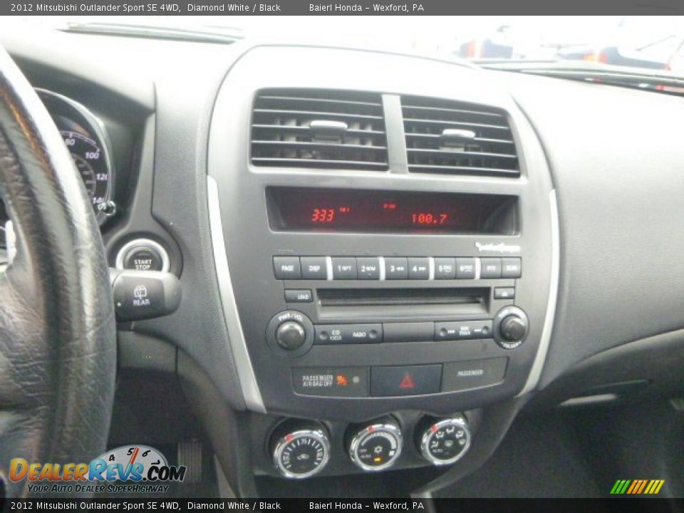 2012 Mitsubishi Outlander Sport SE 4WD Diamond White / Black Photo #17