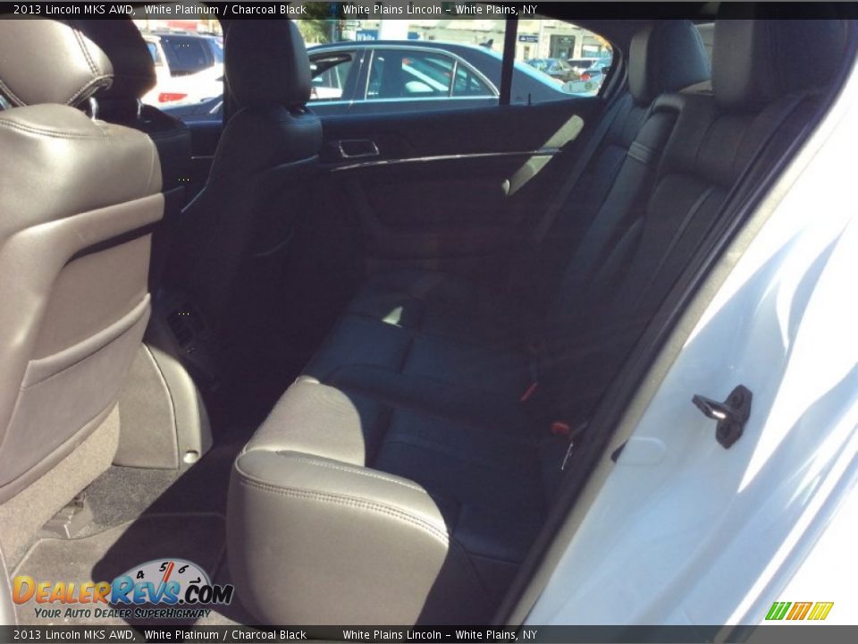 2013 Lincoln MKS AWD White Platinum / Charcoal Black Photo #8