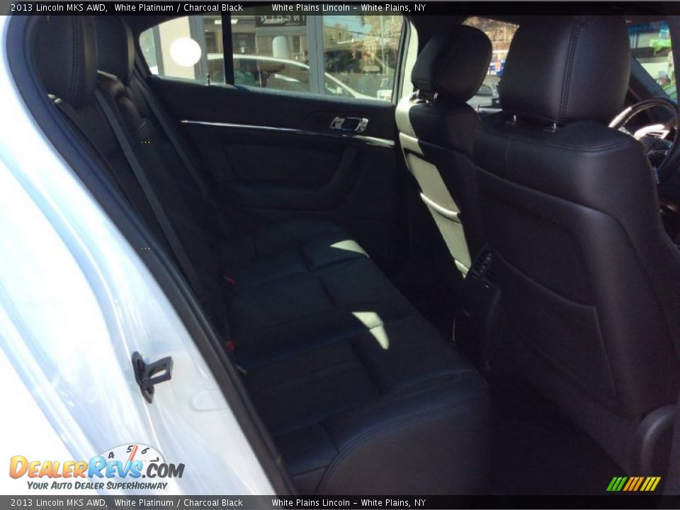 2013 Lincoln MKS AWD White Platinum / Charcoal Black Photo #9