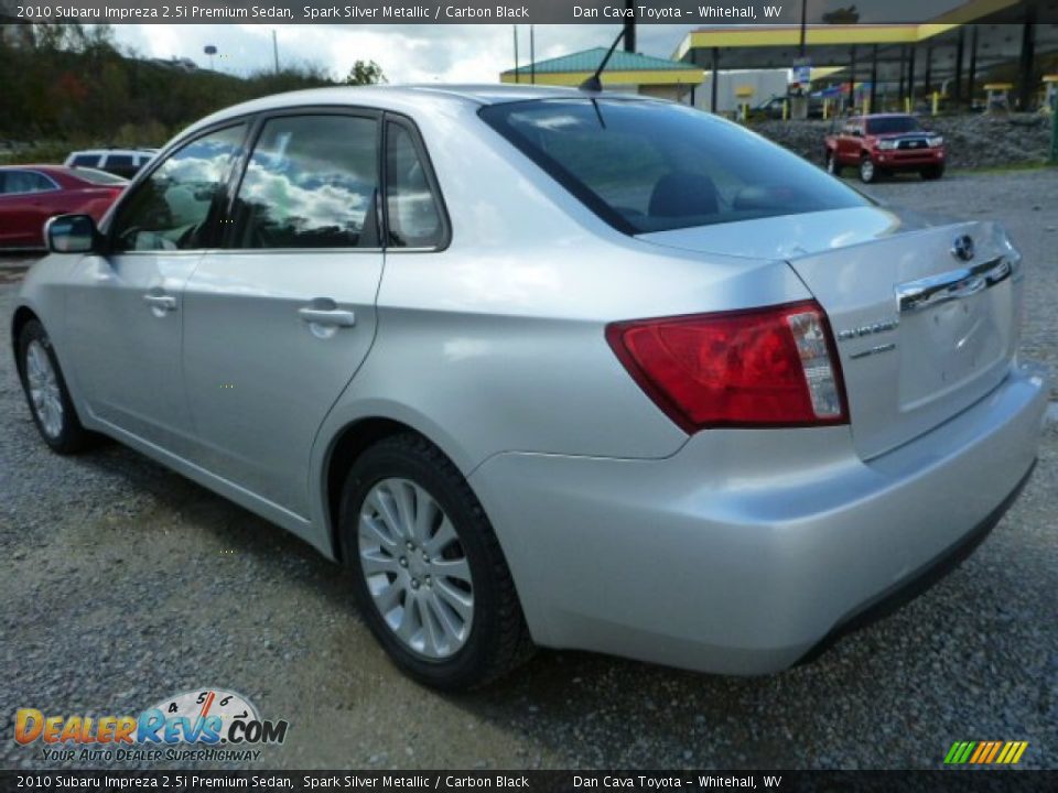 2010 Subaru Impreza 2.5i Premium Sedan Spark Silver Metallic / Carbon Black Photo #5