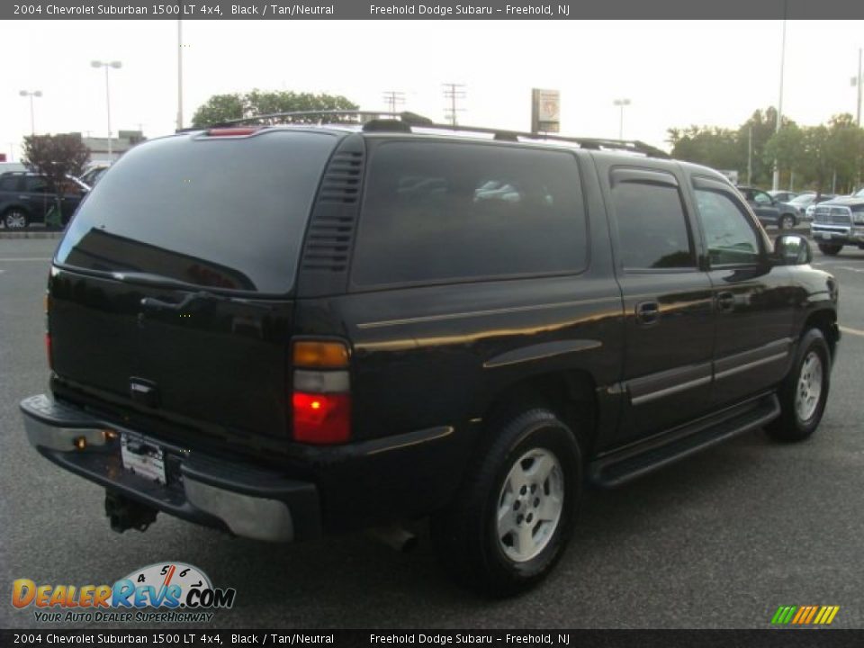 2004 Chevrolet Suburban 1500 LT 4x4 Black / Tan/Neutral Photo #9