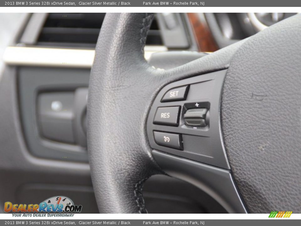 2013 BMW 3 Series 328i xDrive Sedan Glacier Silver Metallic / Black Photo #17
