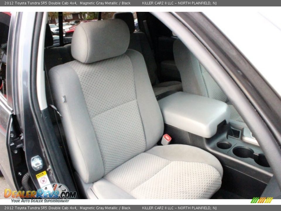 2012 Toyota Tundra SR5 Double Cab 4x4 Magnetic Gray Metallic / Black Photo #27